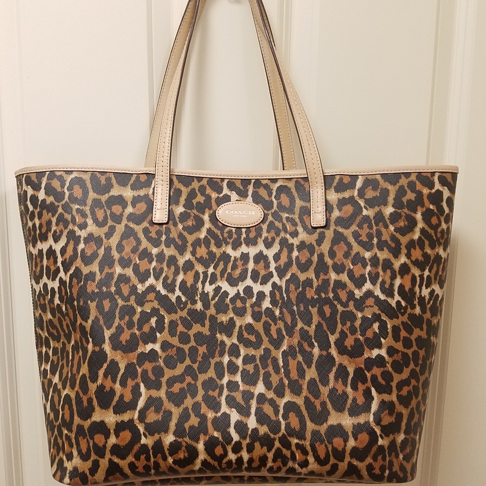 Coach tote